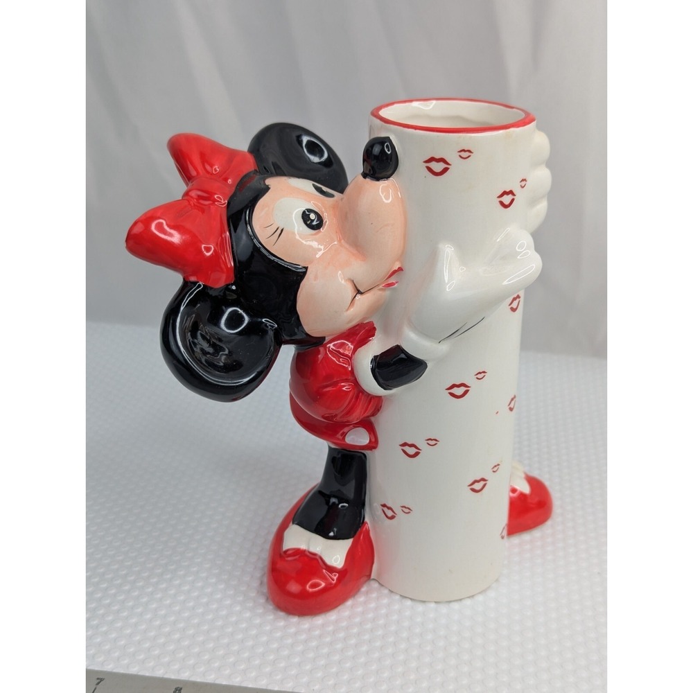 Applause‎ Disney Minnie Mouse Red Lips Ceramic Vase 6 Inch
